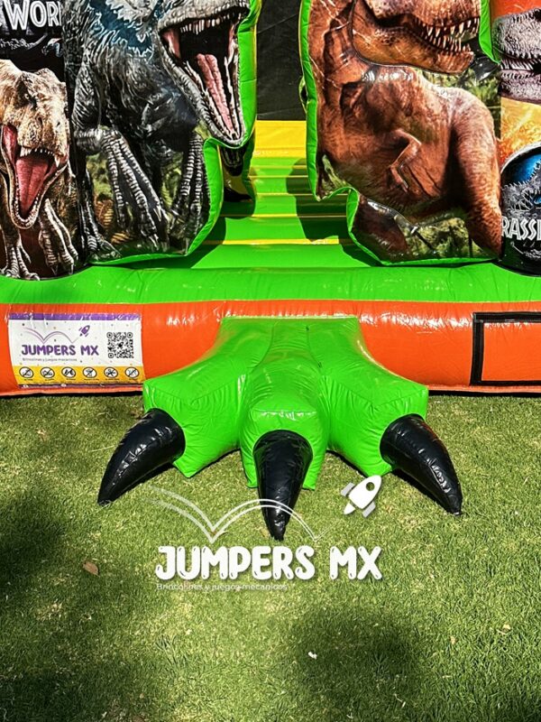 13 Jurassic Jumpers MX